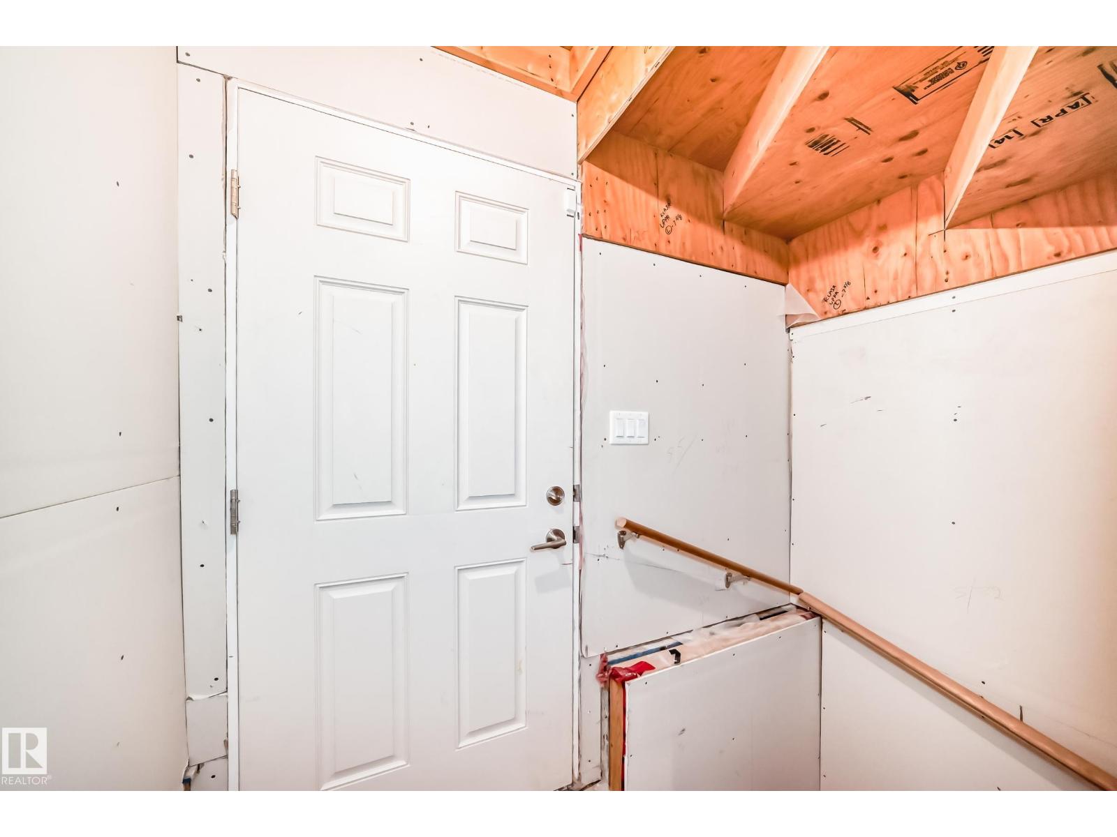 8579 Cushing Pl Sw, Edmonton, Alberta  T6W 3R4 - Photo 36 - E4464384