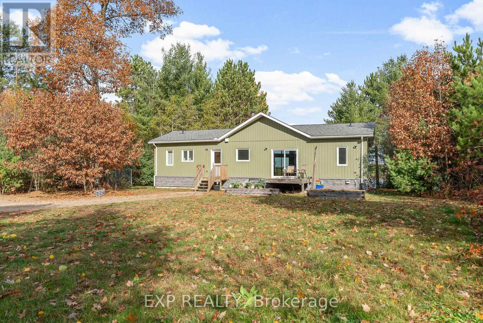 79 Warbler Way, Madawaska Valley, Ontario  K0J 1L0 - Photo 5 - X12499574