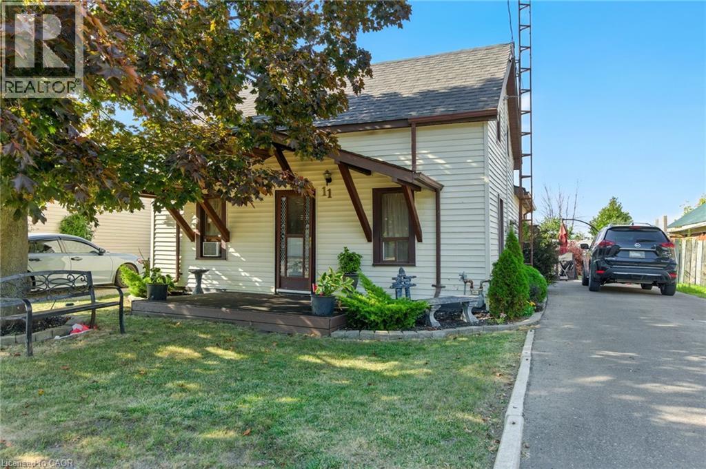 11 Main Avenue E, Fisherville, Ontario  N0A 1G0 - Photo 2 - 40769045