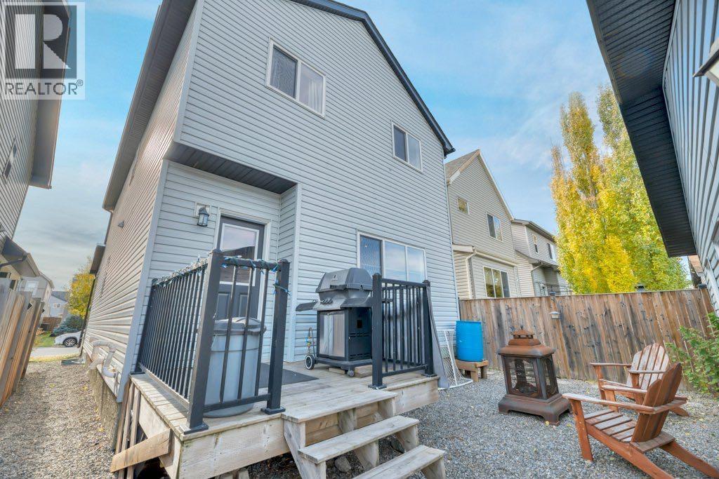 32 Copperpond Heights Se, Calgary, Alberta  T2Z 0X3 - Photo 32 - A2267375