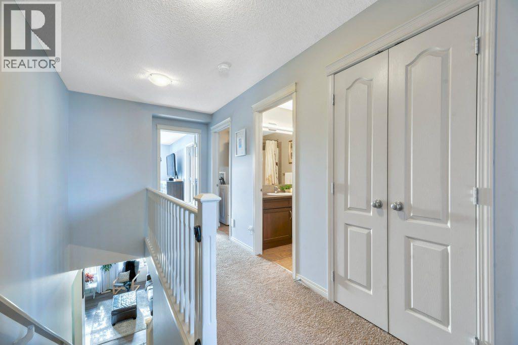 32 Copperpond Heights Se, Calgary, Alberta  T2Z 0X3 - Photo 21 - A2267375