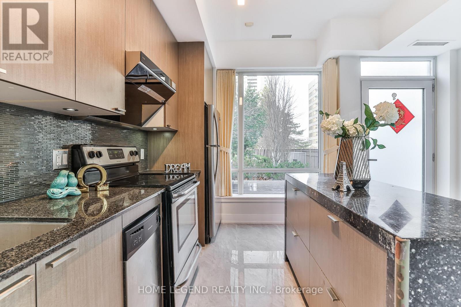 Th17 - 23 Sheppard Avenue E, Toronto, Ontario  M2N 0C8 - Photo 6 - C12499592