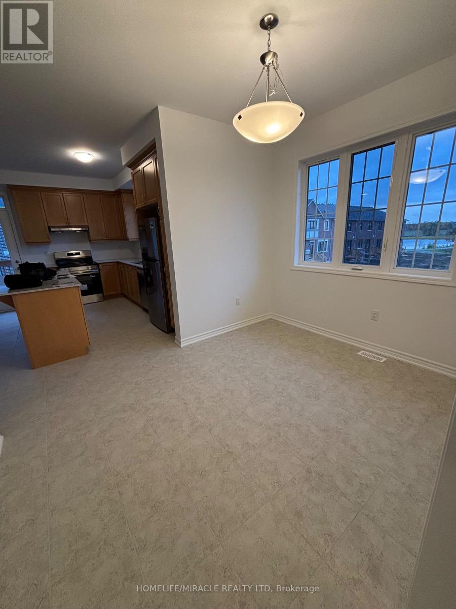 41 Lower Street, Barrie, Ontario  L9J 1B3 - Photo 12 - S12499534