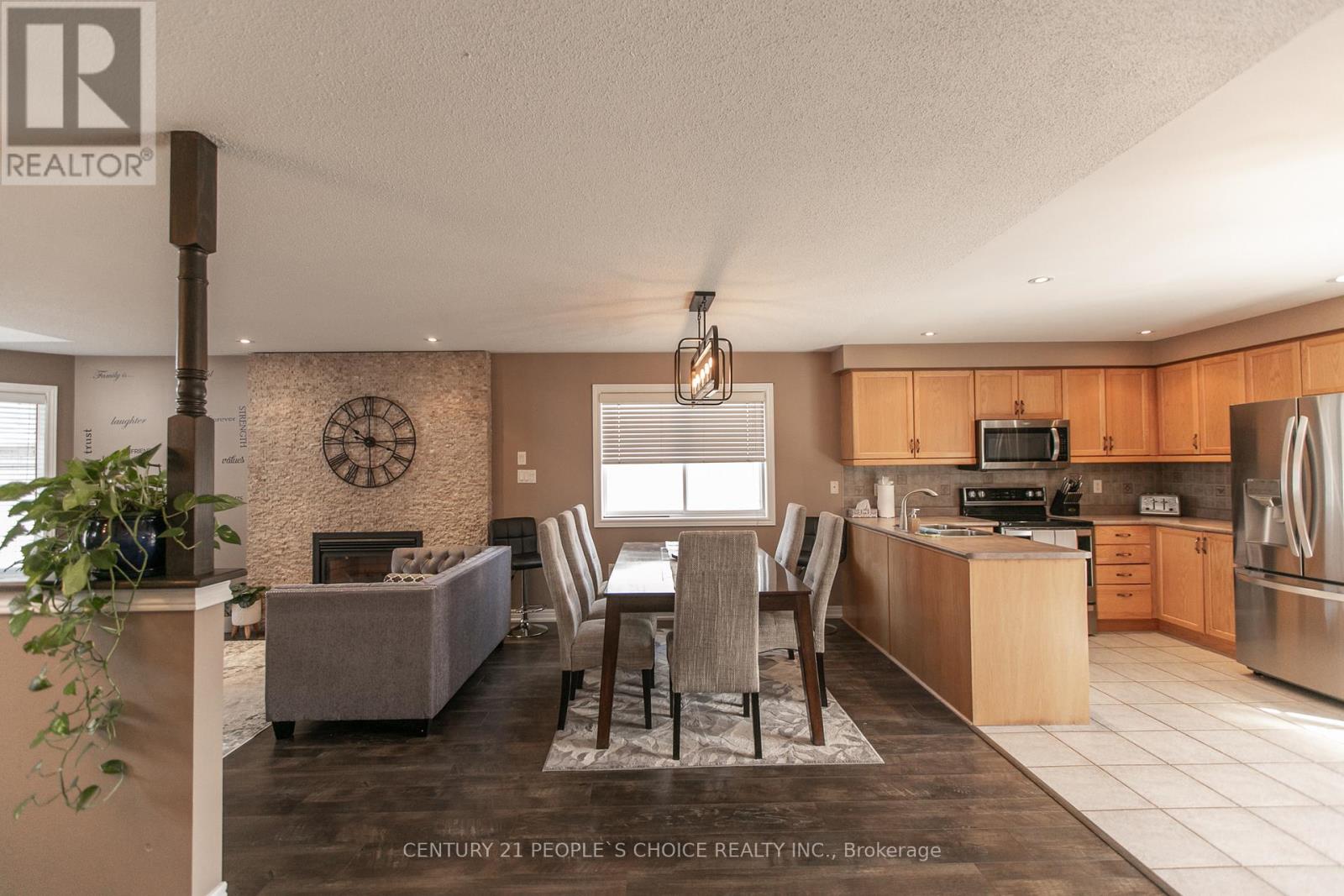 55 Marsellus Drive, Barrie, Ontario  L4N 8S6 - Photo 12 - S12498080