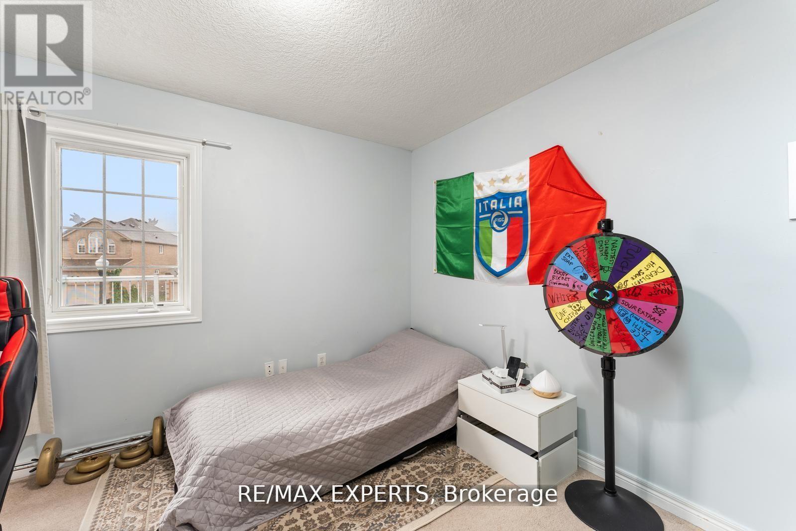 56 Steepleridge Street, Kitchener, Ontario  N2P 2W3 - Photo 29 - X12442317