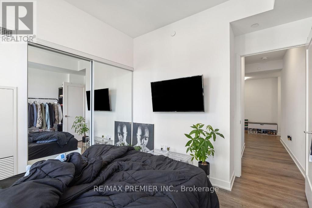 1704 - 95 Oneida Crescent, Richmond Hill, Ontario  L4B 0H5 - Photo 19 - N12499584