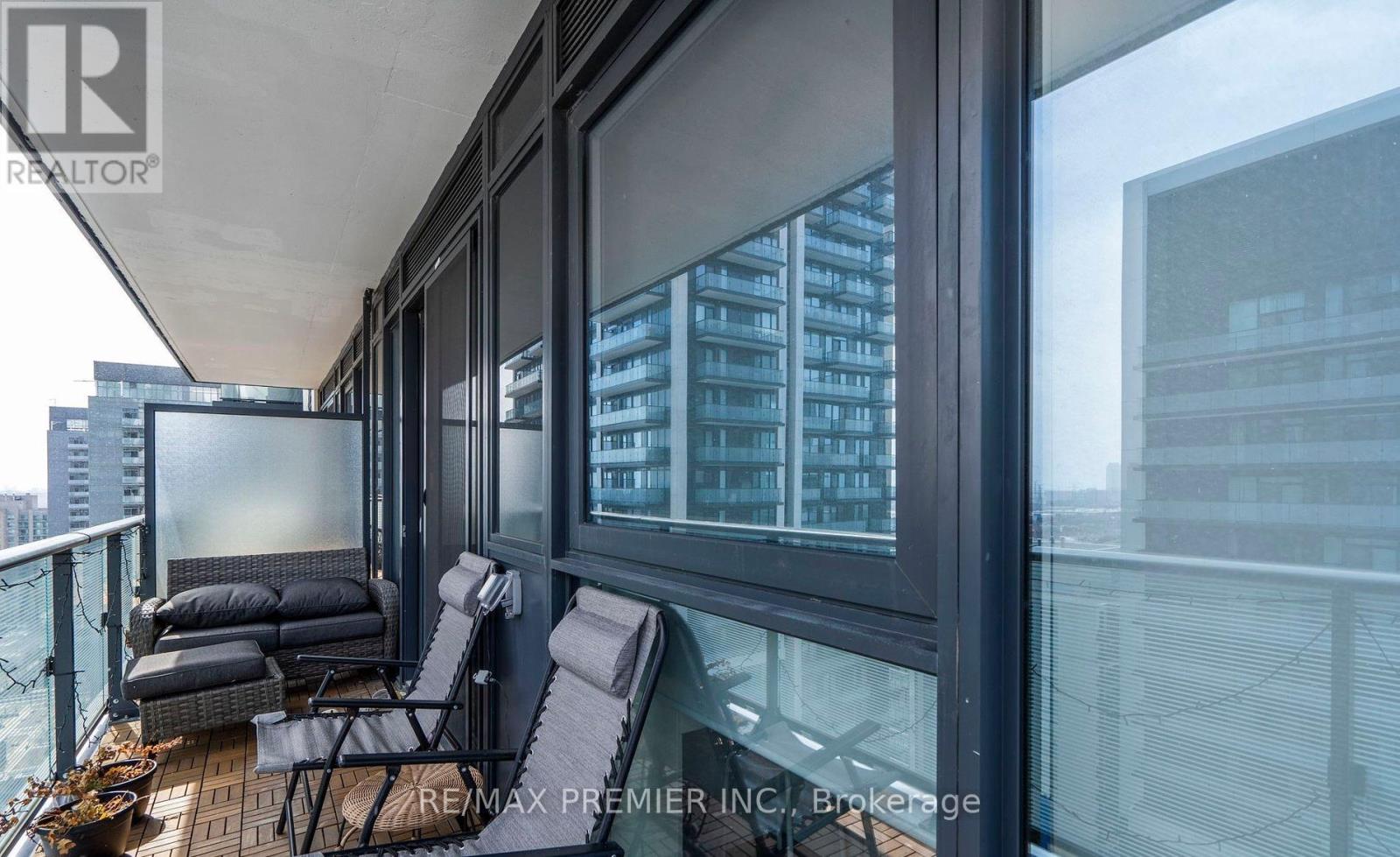 1704 - 95 Oneida Crescent, Richmond Hill, Ontario  L4B 0H5 - Photo 23 - N12499584