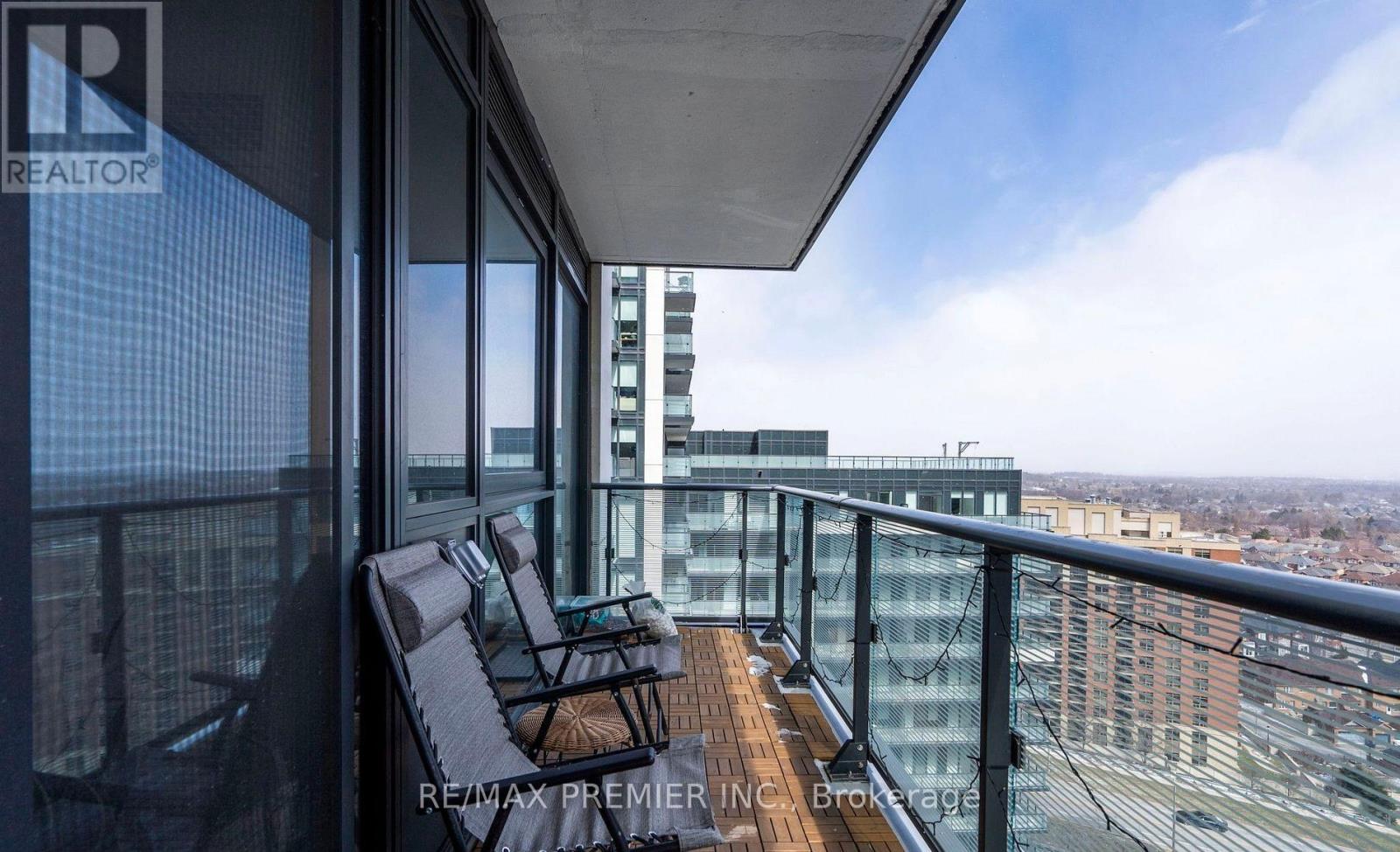 1704 - 95 Oneida Crescent, Richmond Hill, Ontario  L4B 0H5 - Photo 24 - N12499584