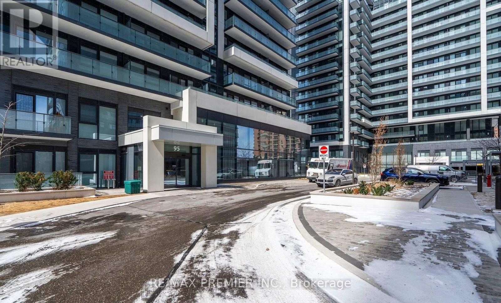 1704 - 95 Oneida Crescent, Richmond Hill, Ontario  L4B 0H5 - Photo 29 - N12499584