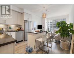 1704 - 95 ONEIDA CRESCENT, Richmond Hill, Ontario