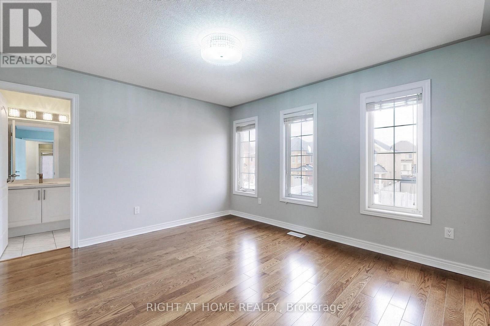 Main, 2nd Floor - 90 Maplebank Crescent, Whitchurch-Stouffville, Ontario  L4A 0R8 - Photo 32 - N12499598