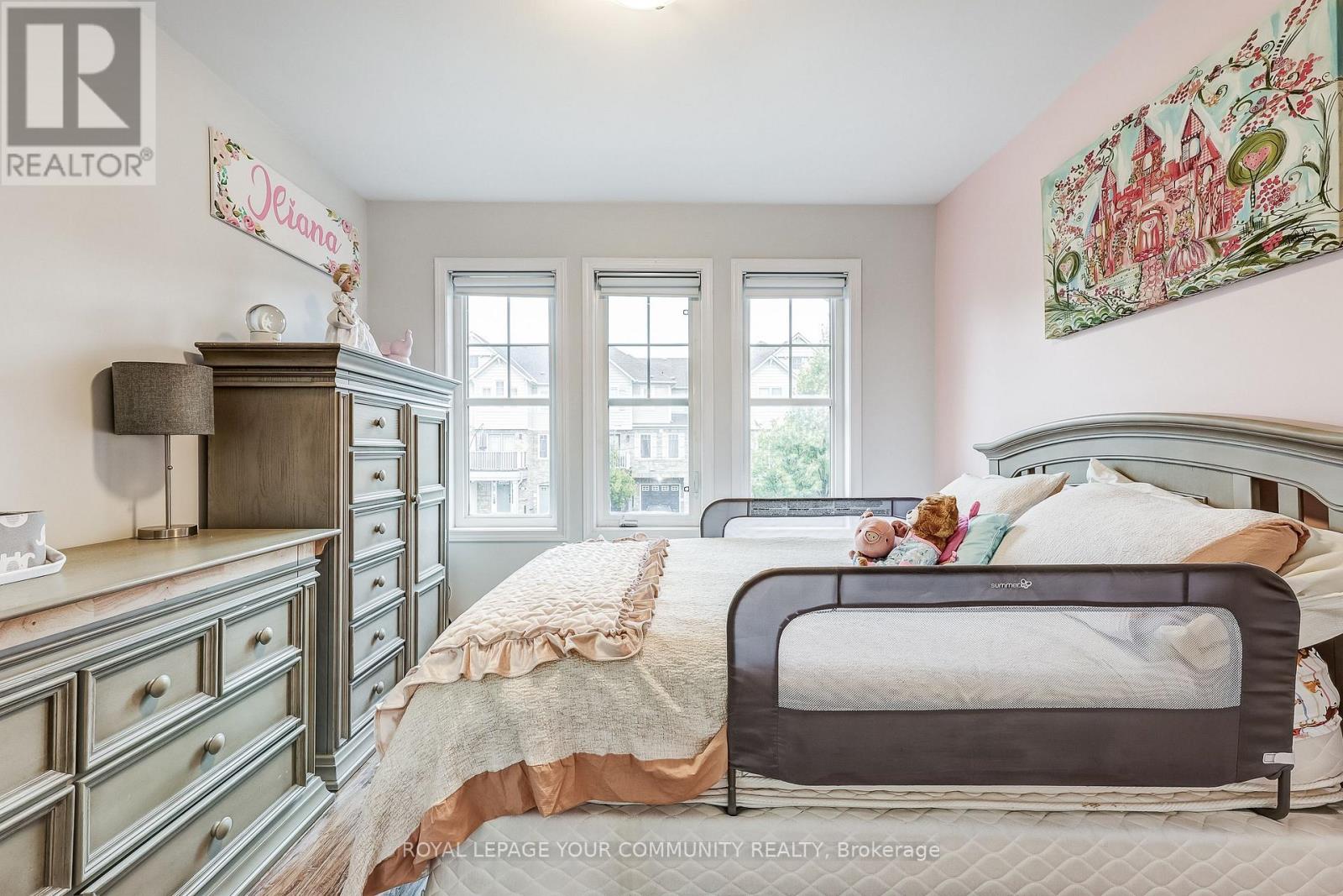 34 Miltrose Crescent, Whitchurch-Stouffville, Ontario  L4A 0P8 - Photo 19 - N12499604