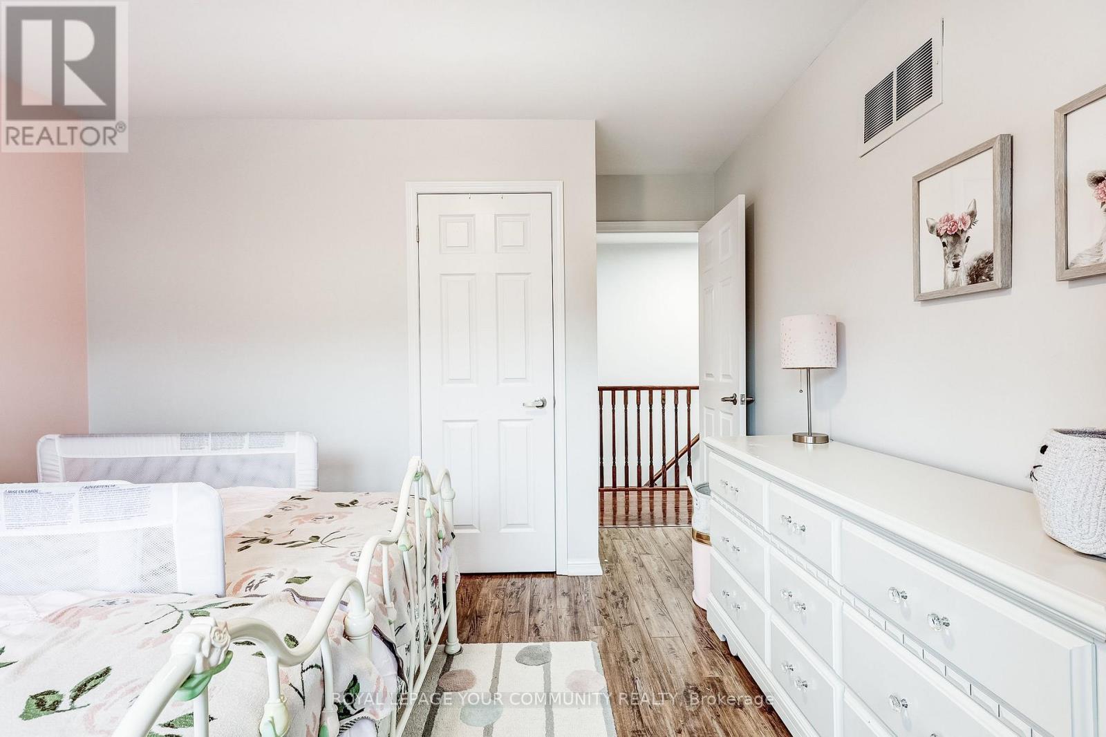 34 Miltrose Crescent, Whitchurch-Stouffville, Ontario  L4A 0P8 - Photo 22 - N12499604