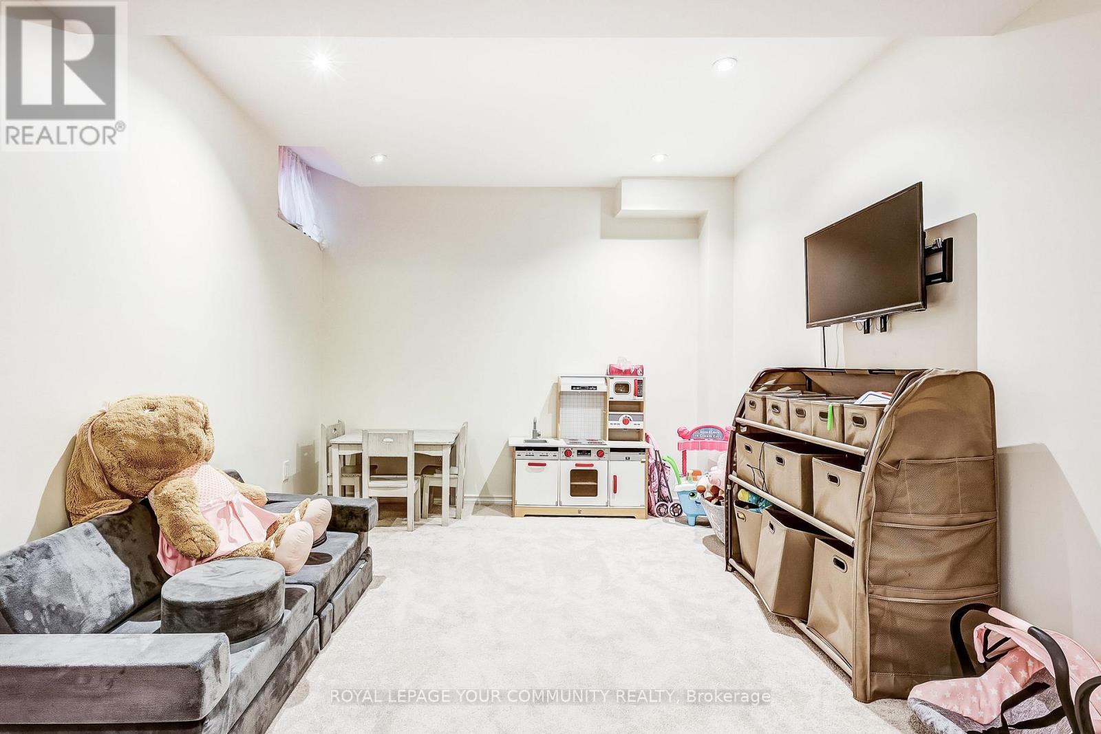 34 Miltrose Crescent, Whitchurch-Stouffville, Ontario  L4A 0P8 - Photo 34 - N12499604