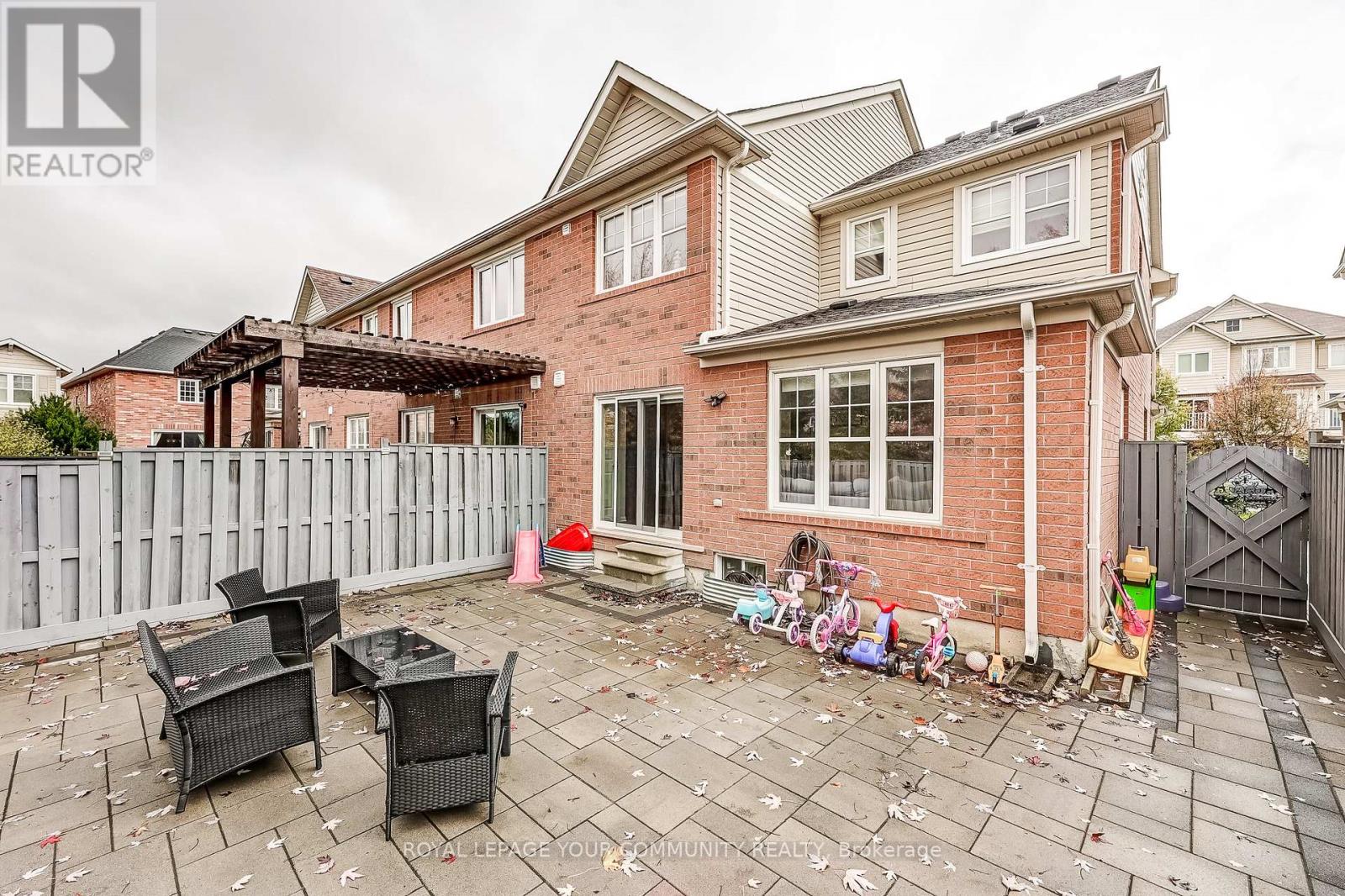 34 Miltrose Crescent, Whitchurch-Stouffville, Ontario  L4A 0P8 - Photo 37 - N12499604