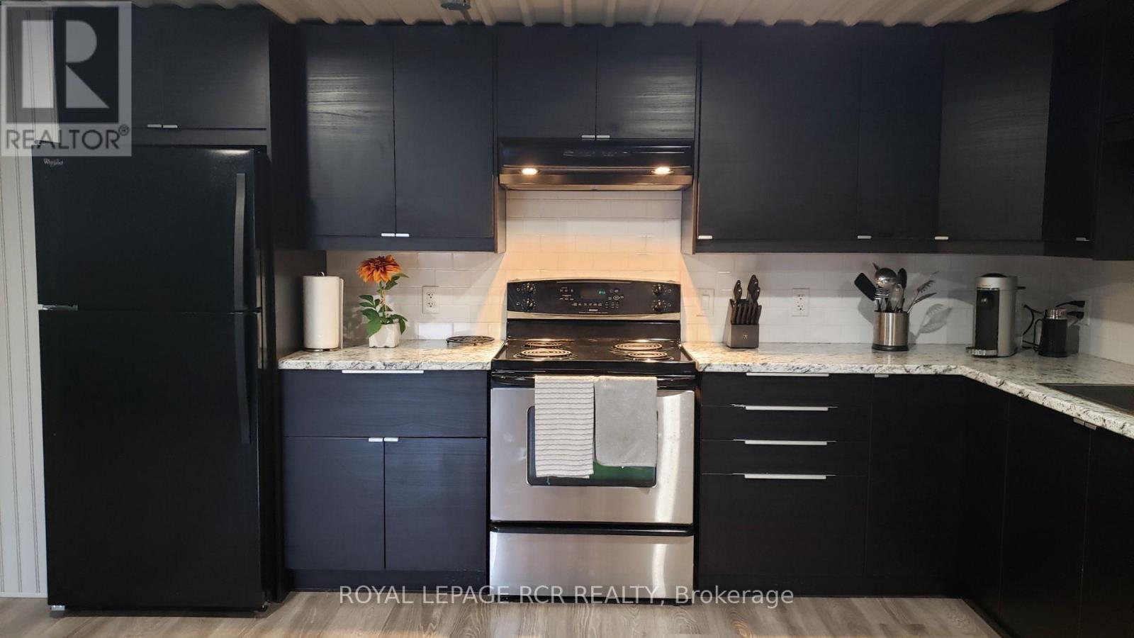 341 QUEENSVILLE SIDE ROAD, East Gwillimbury, Ontario