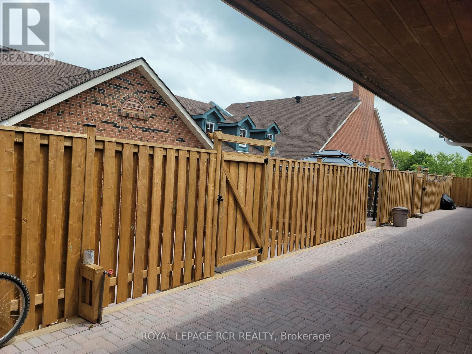 237 - 2 Orchard Heights Boulevard, Aurora, Ontario  L4G 3W3 - Photo 3 - N12499634