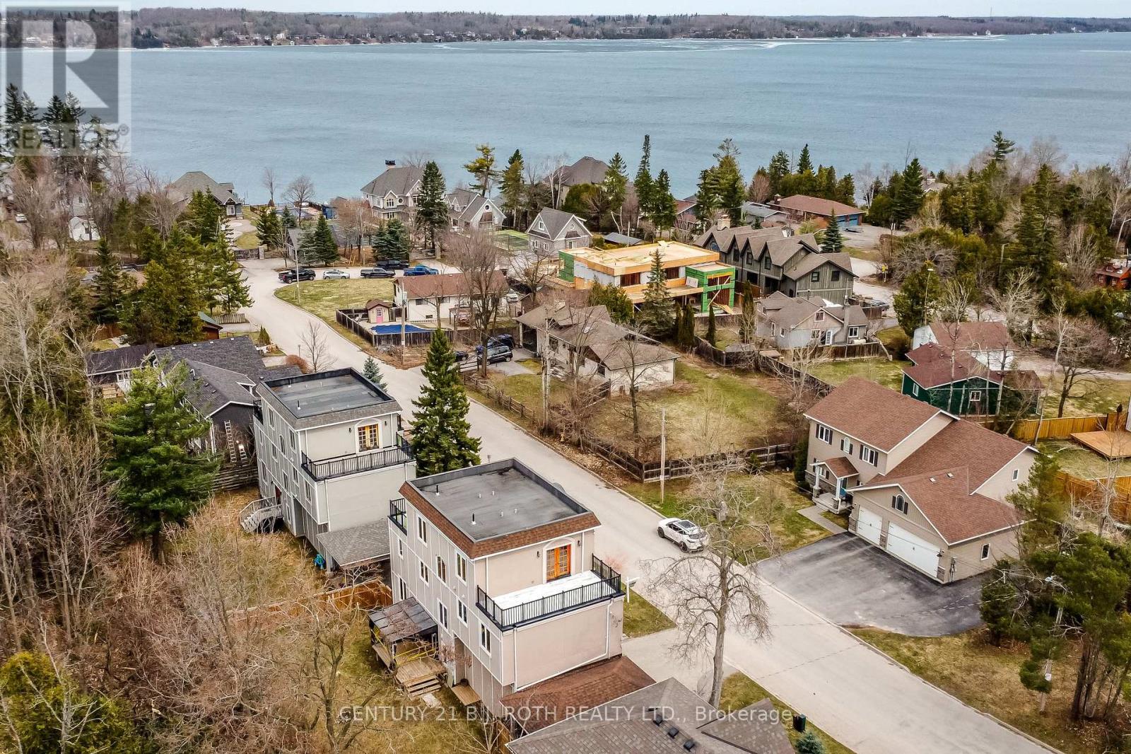 16 Gray Lane, Barrie (South Shore), Ontario  L4N 7T1 - Photo 5 - S12499582