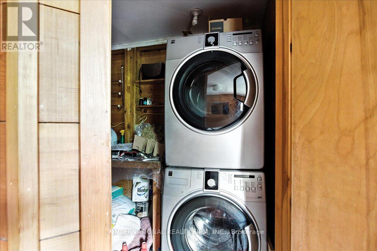 2445 Riverside Drive, Clearview, Ontario  L0M 1G0 - Photo 28 - S12499624