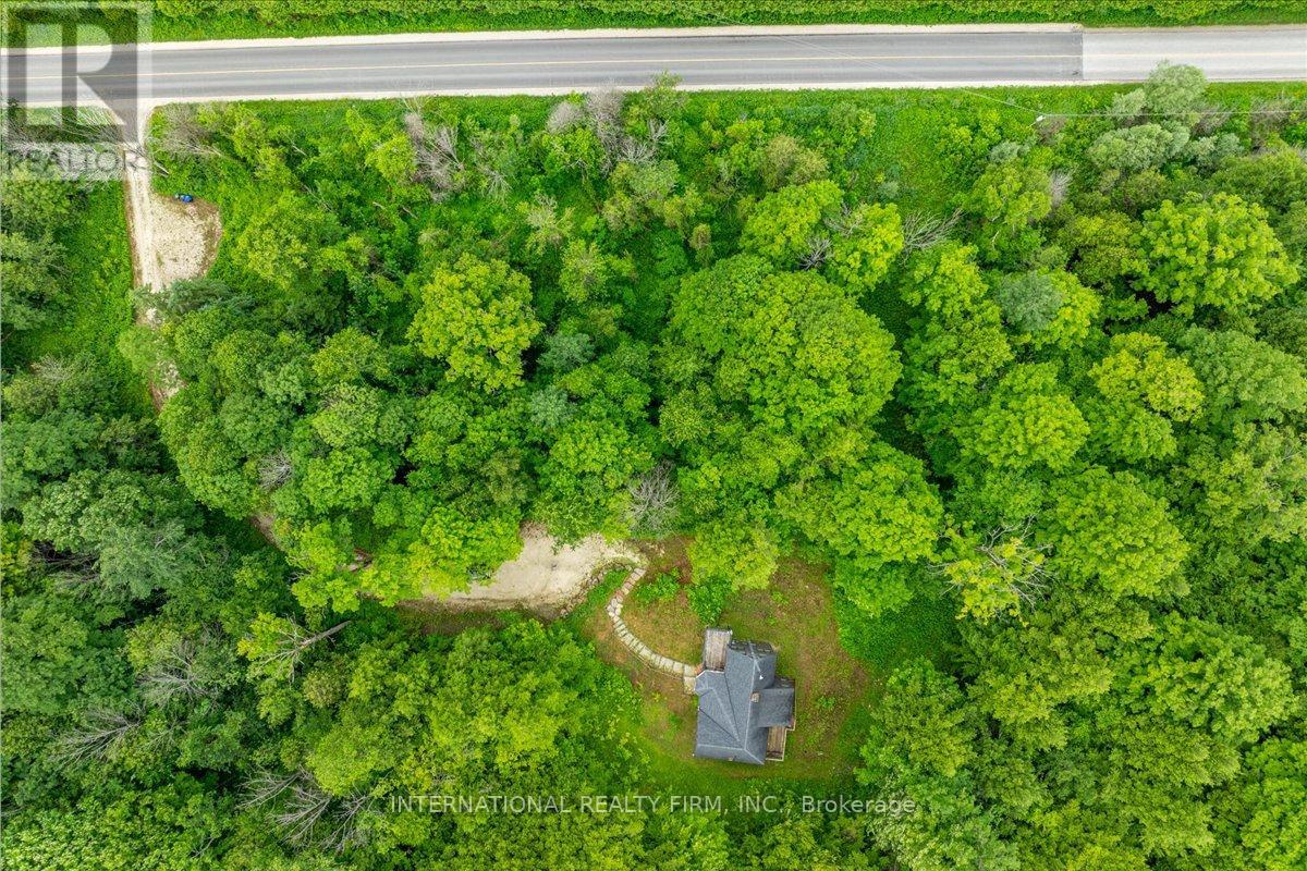 2445 Riverside Drive, Clearview, Ontario  L0M 1G0 - Photo 37 - S12499624