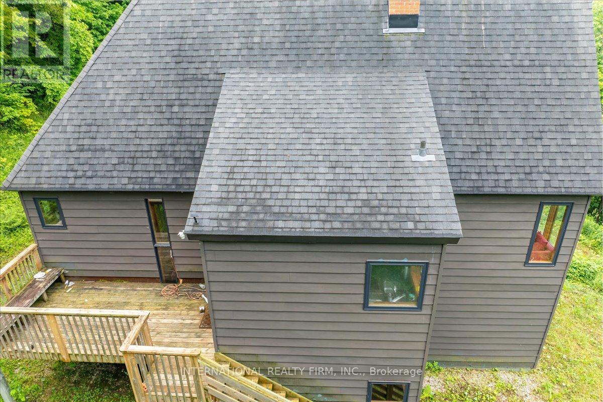 2445 Riverside Drive, Clearview, Ontario  L0M 1G0 - Photo 40 - S12499624