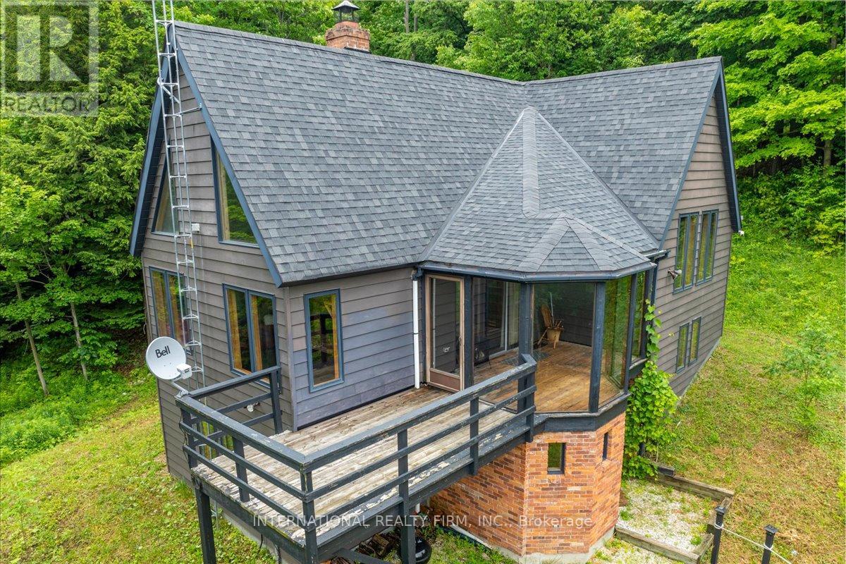 2445 Riverside Drive, Clearview, Ontario  L0M 1G0 - Photo 41 - S12499624