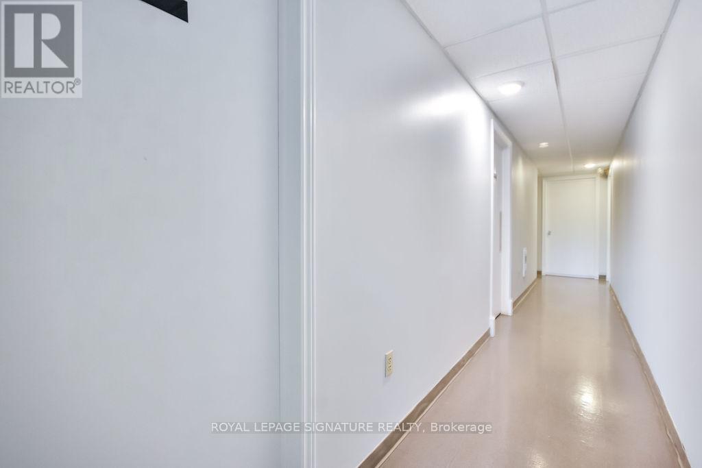 19 Front Street N, Orillia, Ontario  L3V 4R6 - Photo 9 - S12499626