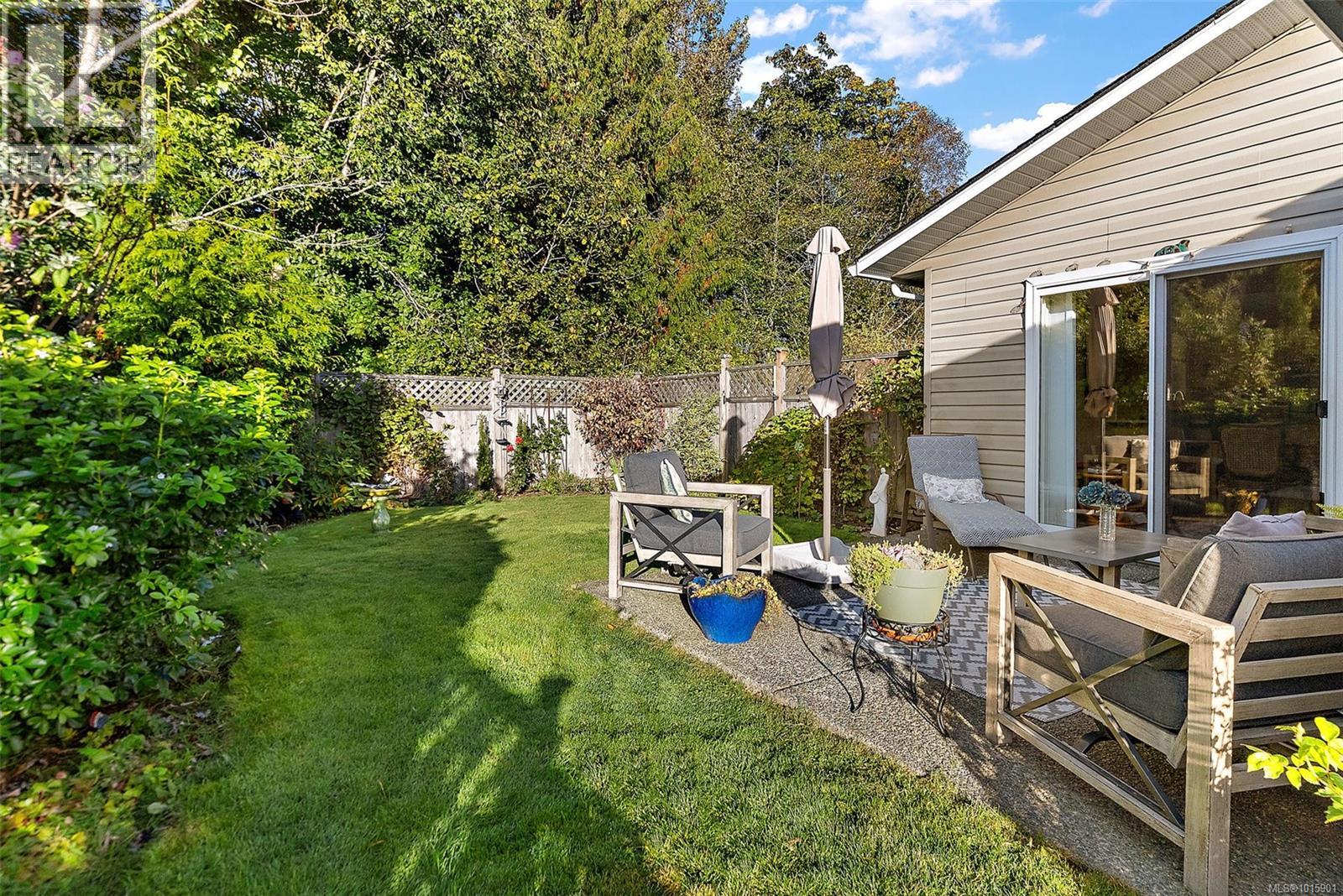 87 7570 Tetayut Rd, Central Saanich, British Columbia V8M 2H4 - Photo 16 - 1015901