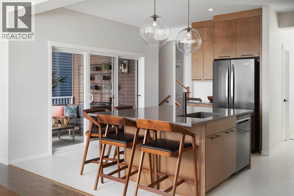 57 Creekside Avenue Sw, Calgary, Alberta  T2X 3B3 - Photo 18 - A2267524