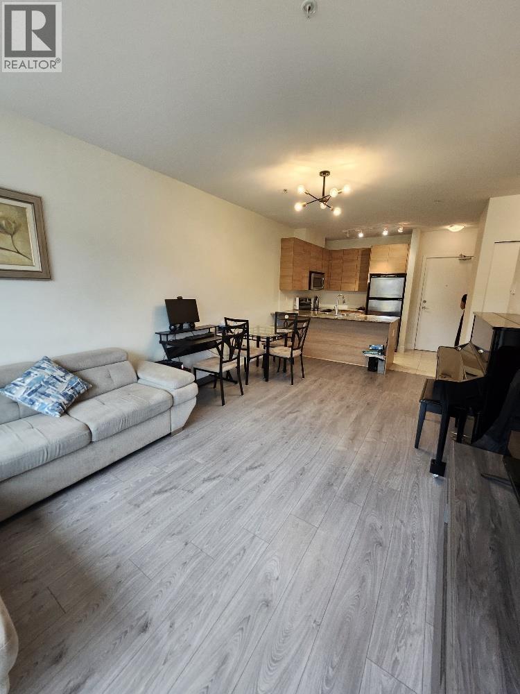 301 5788 Sidley Street, Burnaby, British Columbia  V5J 0E4 - Photo 9 - R3062700