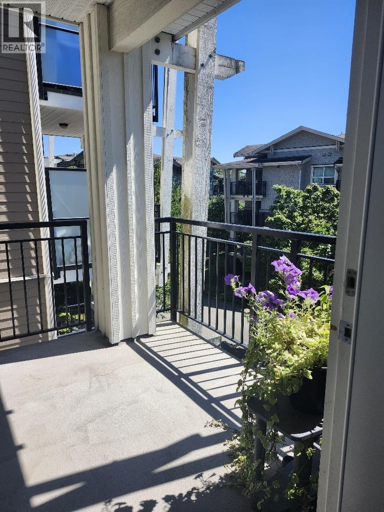 301 5788 Sidley Street, Burnaby, British Columbia  V5J 0E4 - Photo 16 - R3062700