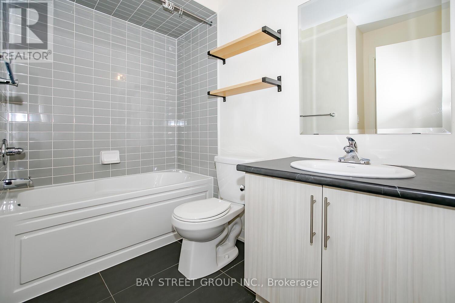 107 - 100 Dufay Road, Brampton, Ontario  L7A 4S3 - Photo 24 - W12499580