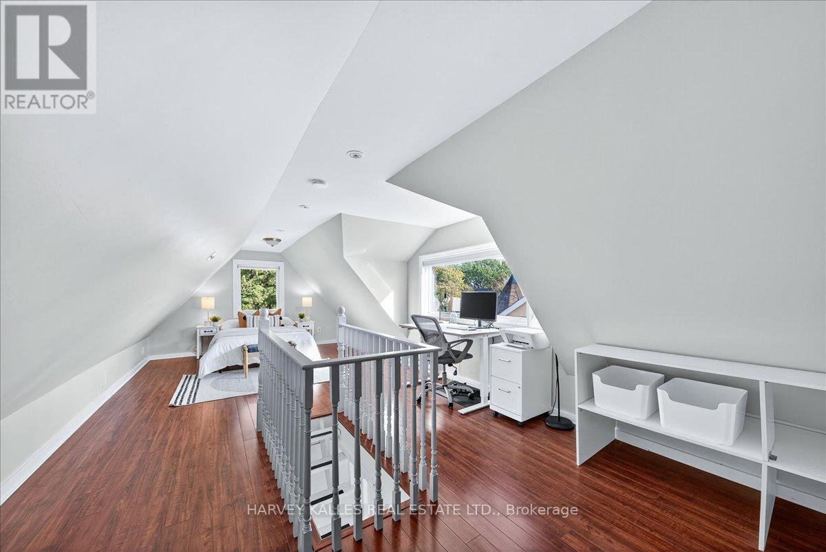 338 Bartlett Avenue N, Toronto, Ontario  M6H 3G7 - Photo 21 - W12499590