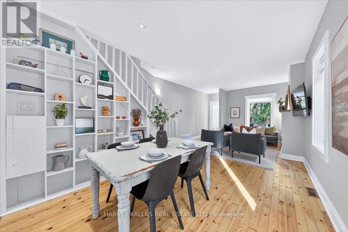 338 Bartlett Avenue N, Toronto, Ontario  M6H 3G7 - Photo 8 - W12499590