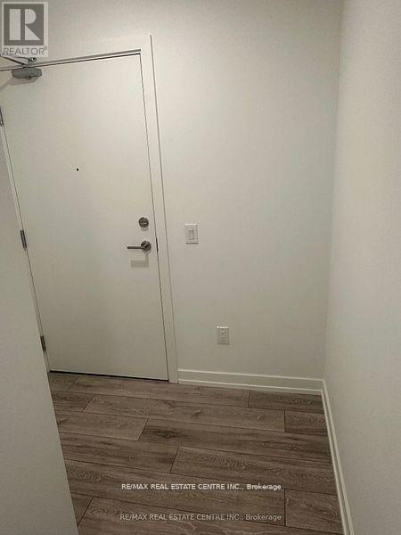 315 - 1100 Sheppard Avenue W, Toronto, Ontario  M3J 0H1 - Photo 6 - W12499612