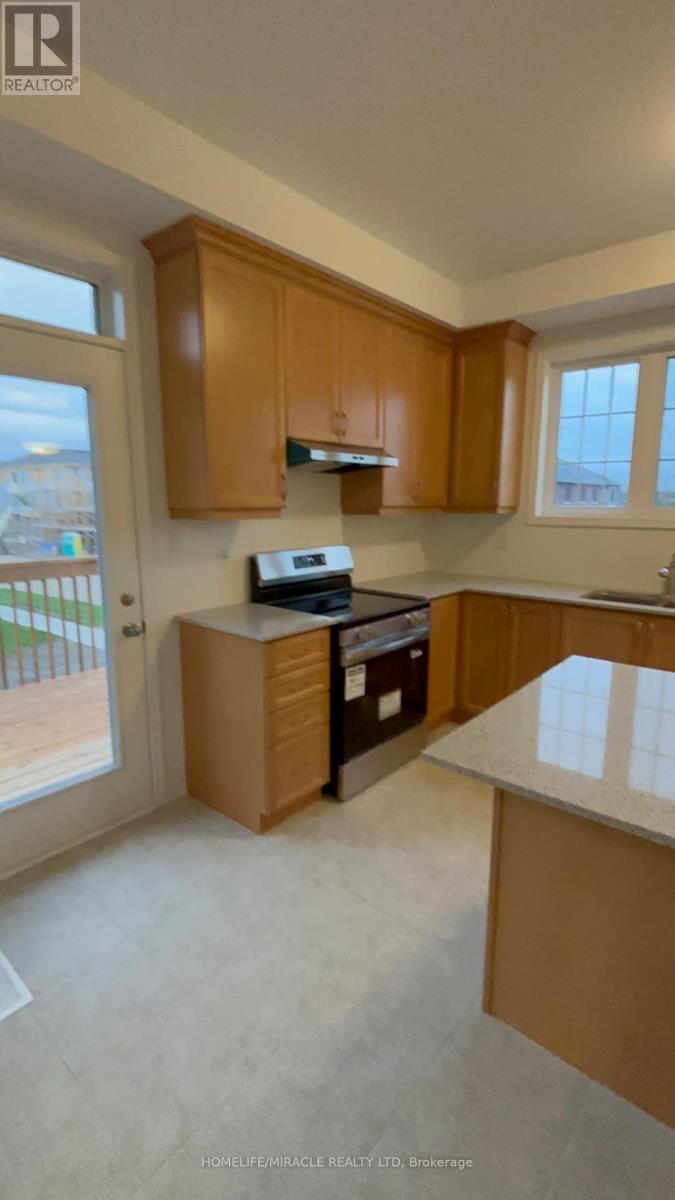 41 Lower Street, Barrie, Ontario  L9J 1B3 - Photo 15 - S12499534