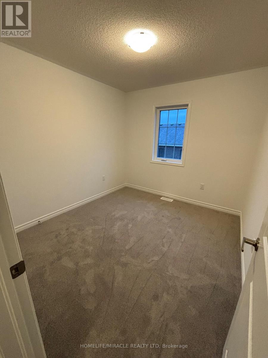 41 Lower Street, Barrie, Ontario  L9J 1B3 - Photo 27 - S12499534