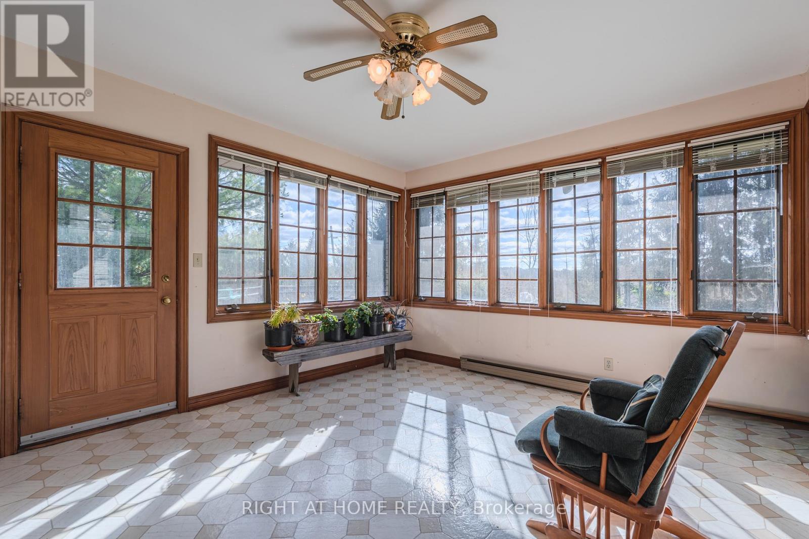 425 Golf Club Road, Hamilton, Ontario  L0R 1P0 - Photo 32 - X12499606