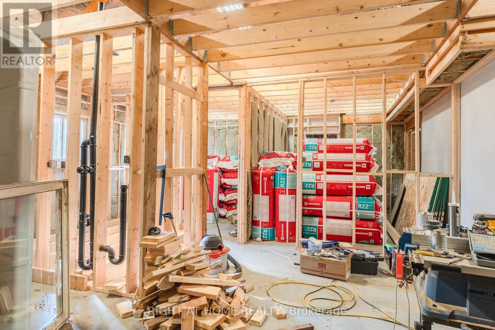 425 Golf Club Road, Hamilton, Ontario  L0R 1P0 - Photo 42 - X12499606