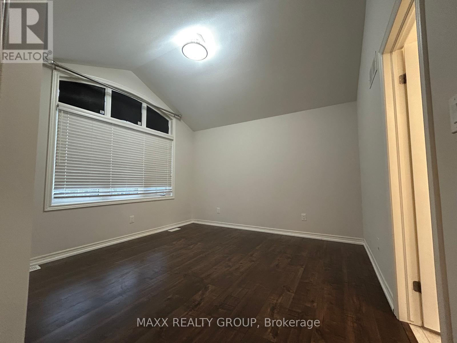 9334 Shoveller Drive, Niagara Falls, Ontario  L2H 0M3 - Photo 14 - X12499628