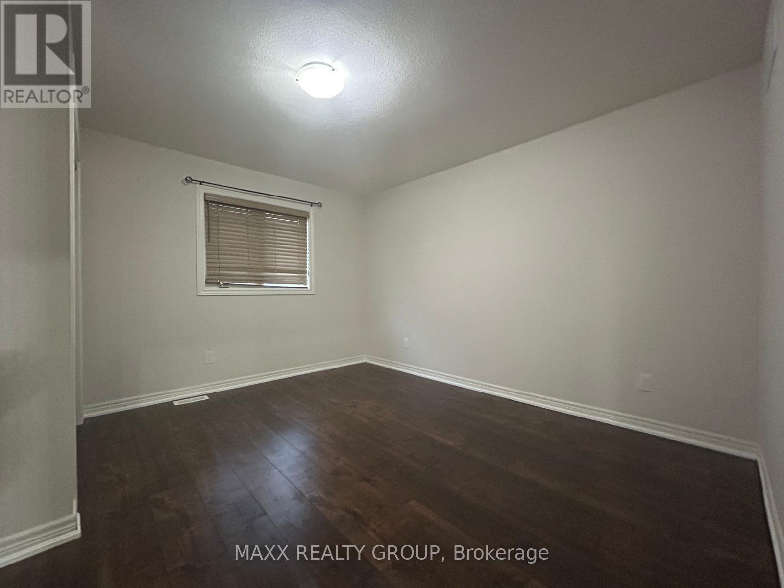 9334 Shoveller Drive, Niagara Falls, Ontario  L2H 0M3 - Photo 15 - X12499628