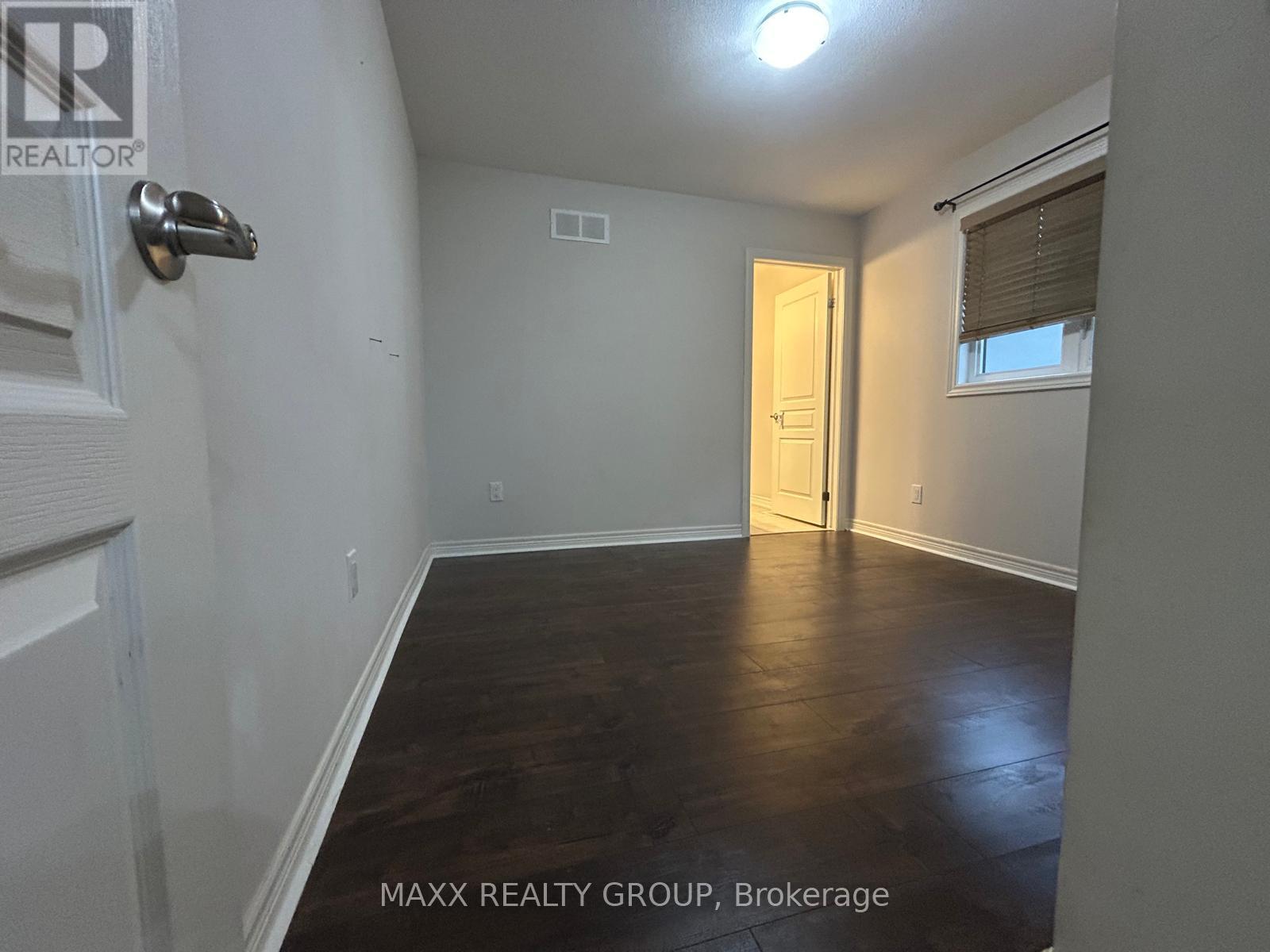 9334 Shoveller Drive, Niagara Falls, Ontario  L2H 0M3 - Photo 19 - X12499628