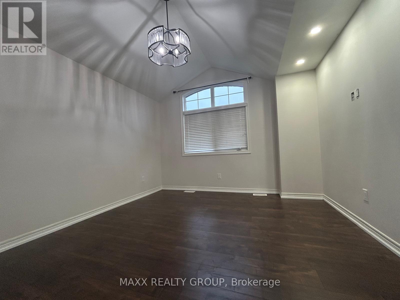 9334 Shoveller Drive, Niagara Falls, Ontario  L2H 0M3 - Photo 21 - X12499628