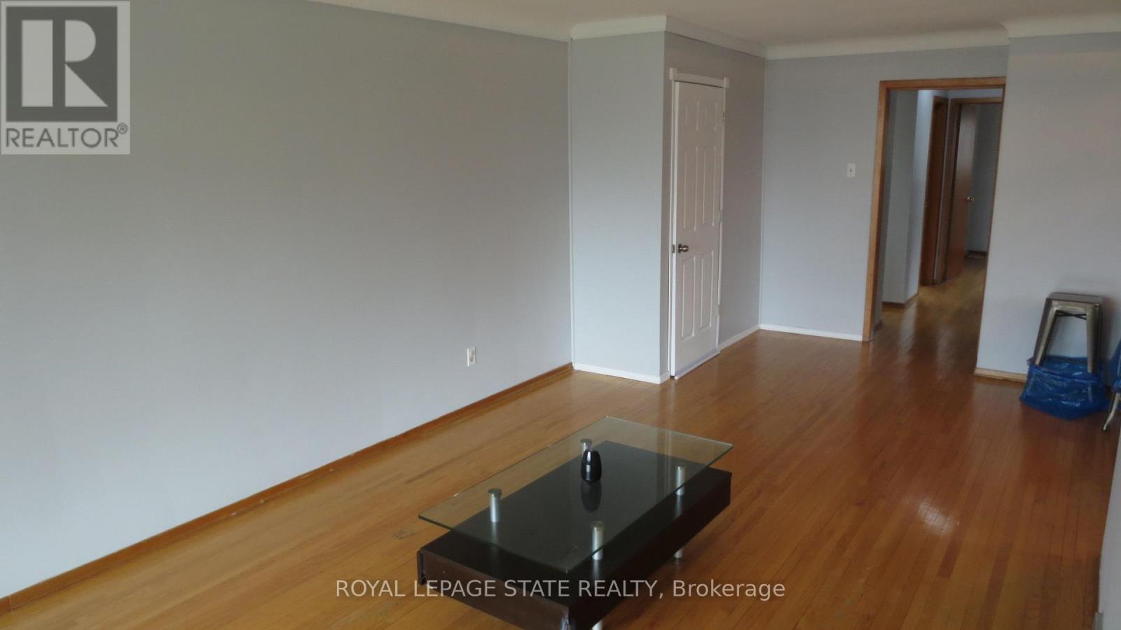 Upper - 22 Catalina Drive, Hamilton, Ontario  L8G 2M5 - Photo 6 - X12499650