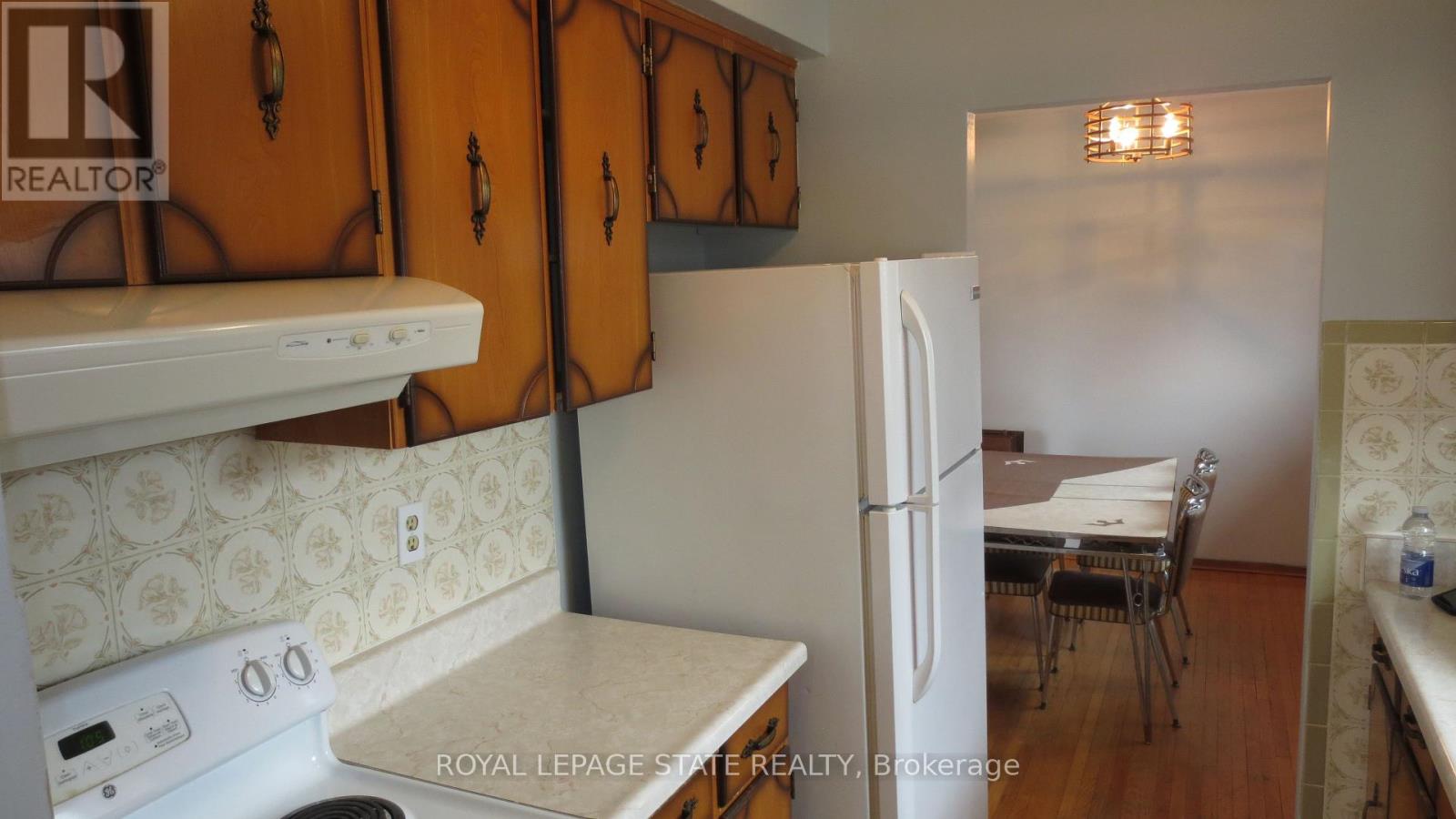 Upper - 22 Catalina Drive, Hamilton, Ontario  L8G 2M5 - Photo 8 - X12499650