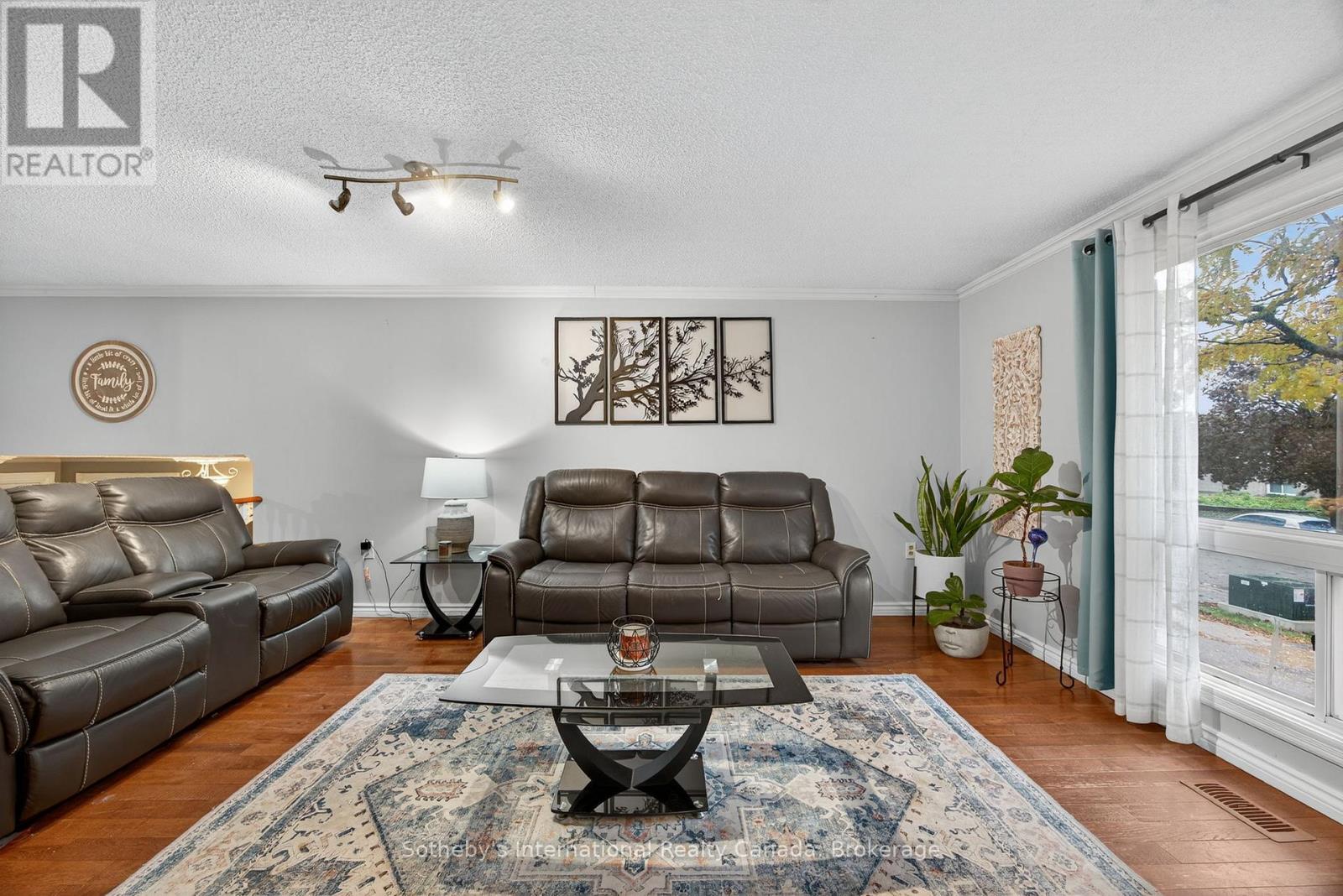 17 Coles Street, Barrie (Sunnidale), Ontario  L4N 5W8 - Photo 12 - S12499684