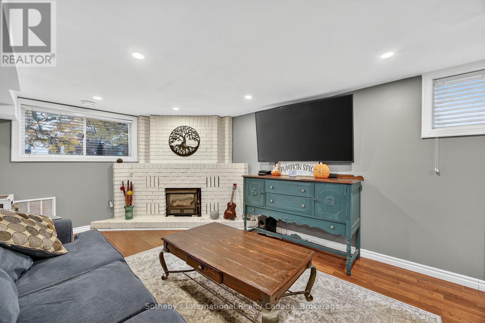 17 Coles Street, Barrie (Sunnidale), Ontario  L4N 5W8 - Photo 34 - S12499684