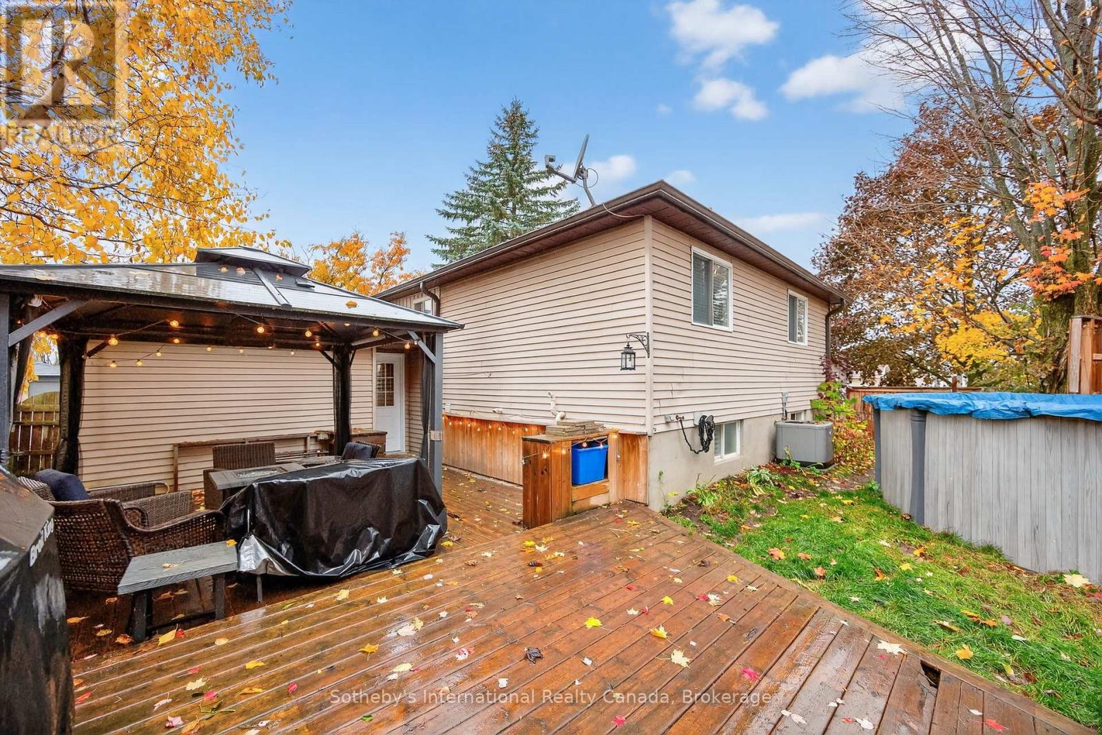 17 Coles Street, Barrie (Sunnidale), Ontario  L4N 5W8 - Photo 46 - S12499684