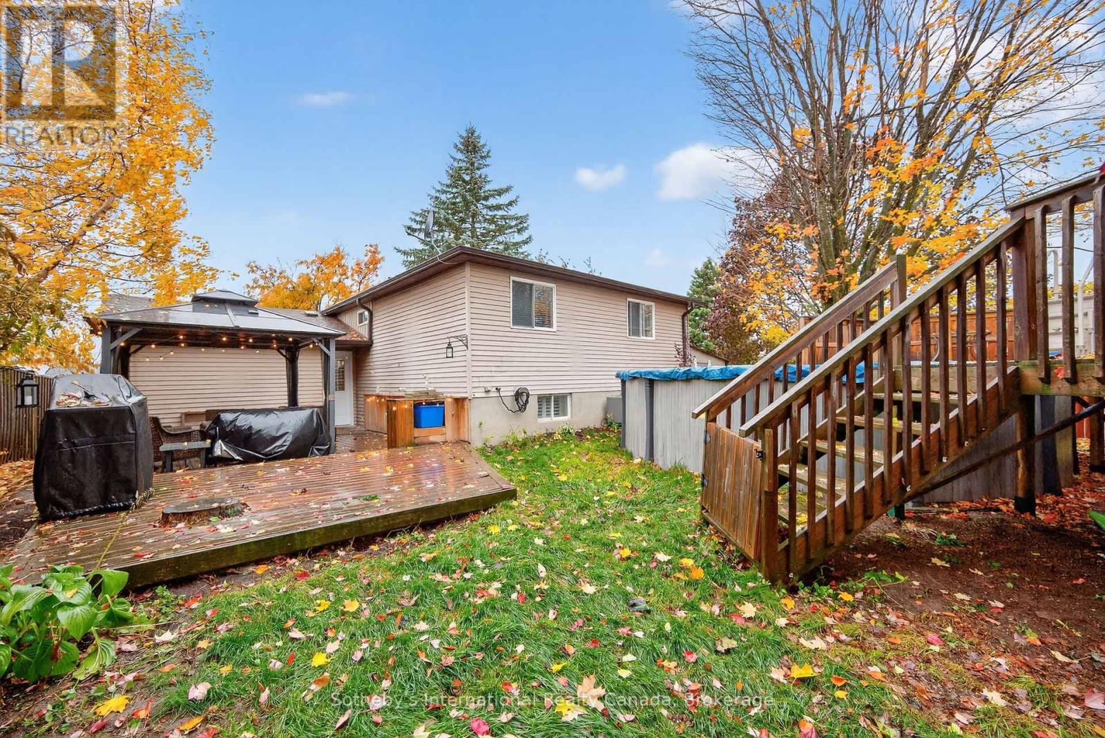 17 Coles Street, Barrie (Sunnidale), Ontario  L4N 5W8 - Photo 48 - S12499684