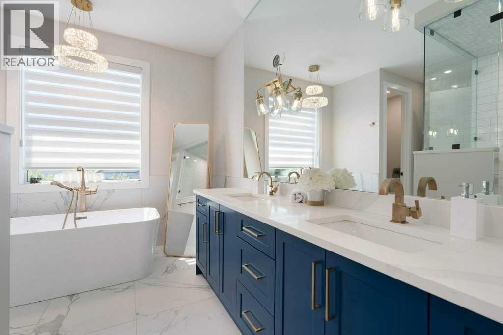 424 Discovery Place Sw, Calgary, Alberta  T3H 3Y3 - Photo 27 - A2237770